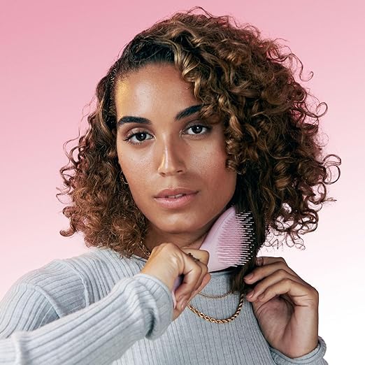 Tangle Teezer Ultimate Detangler Hairbrush - For Wet & Dry Hair - Detangling Brush for All Hair Types - Two-Tiered Teeth Reduce Breakage & Eliminate Knots - Millennial Pink