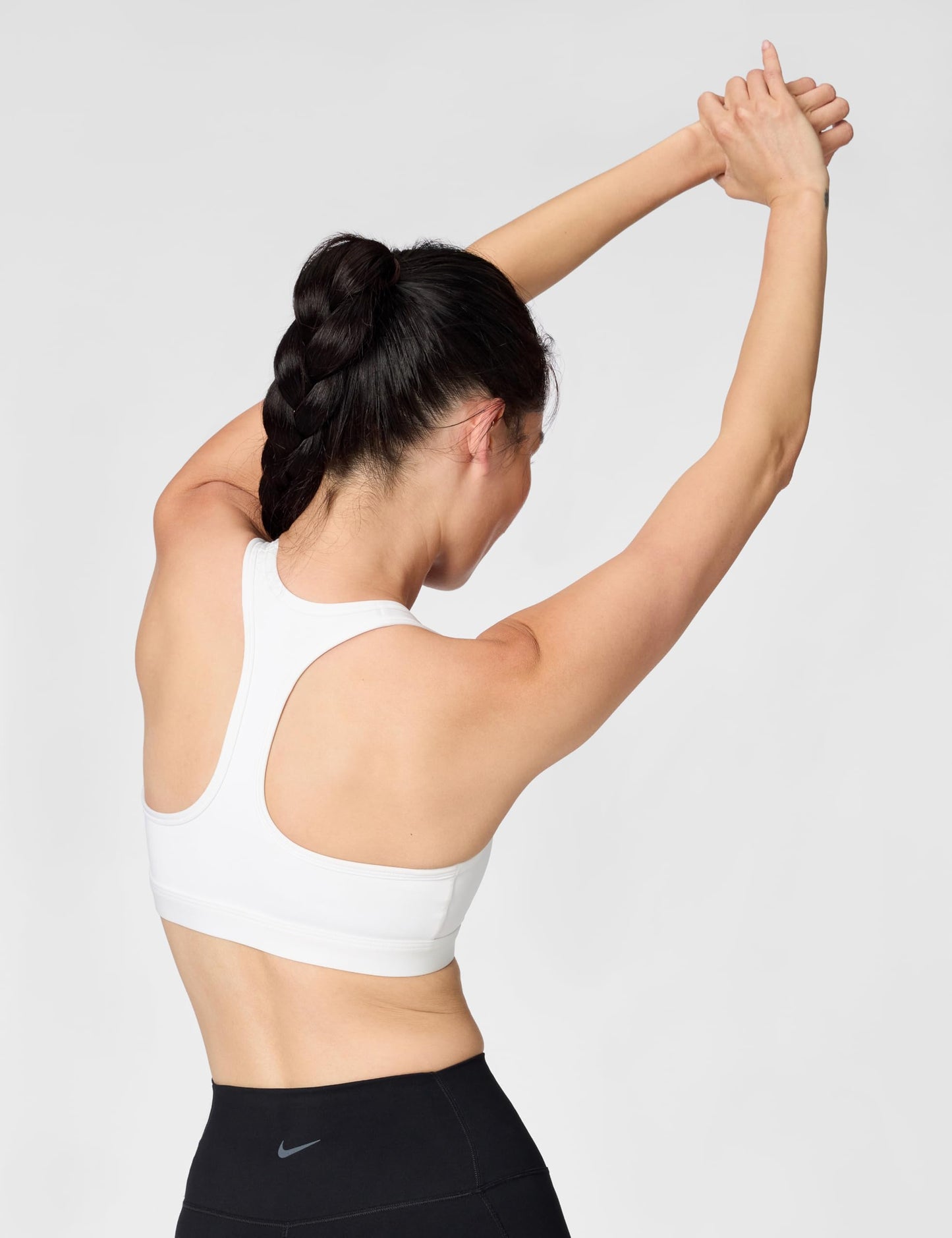 NIKE Women's W Nk Swsh Med SPT Bra Bra (Pack of 1)
