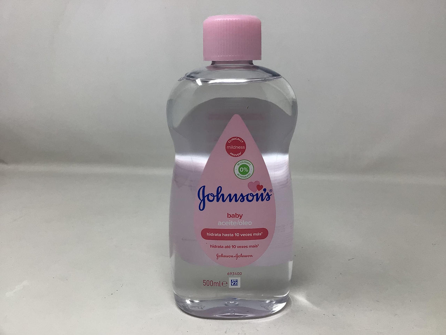 Johnson's Baby Oil (1 x 500 ml) Moisturising Baby Oil to Protect Delicate and Dry Skin, Hypoallergenic and pH-Balanced, Ideal for Massage, Moisturiser for Dry Skin to Soften Hands and Body