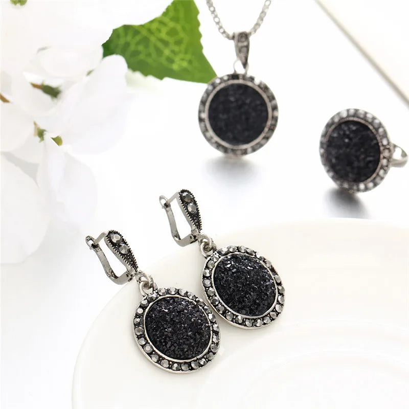 Vintage Black Stone Wedding Jewelry Set | Resin Necklace, Ring & Earrings