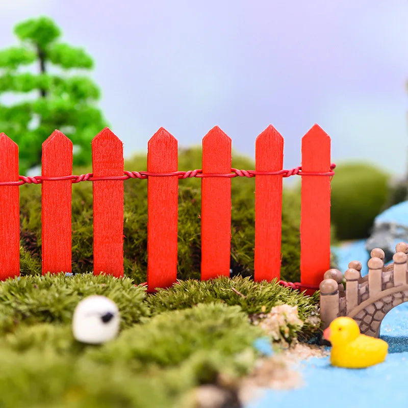 Fairy Garden Mini Fence, 35.5 Inch Wooden Miniature Picket Fence Border Decoration, Suitable For DIY Bonsai, Succulents, Flower