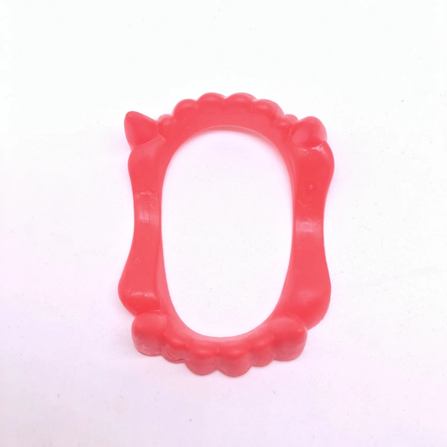 Retractable Vampire Teeth