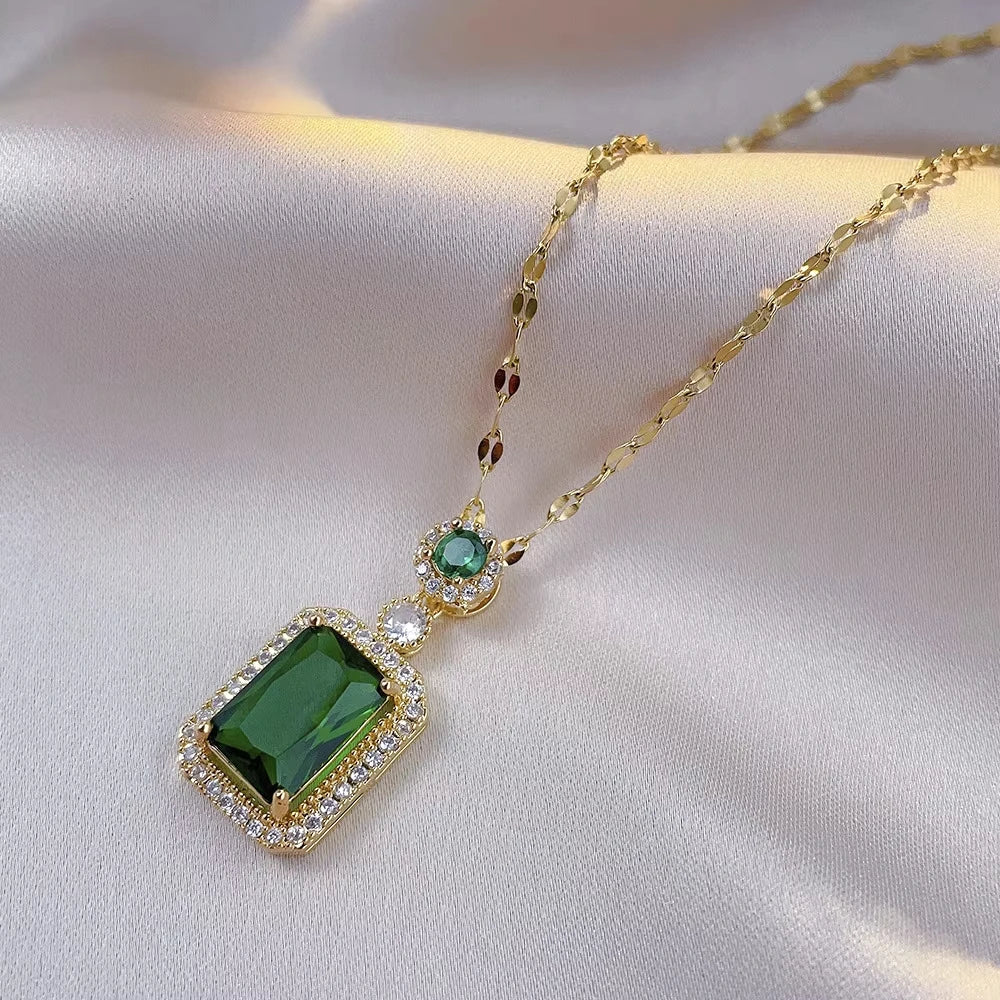 Classic Women’s Jewelry Set | Jadeite & Green
