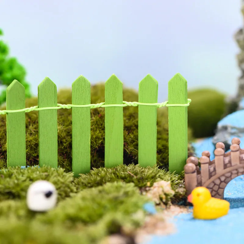 Fairy Garden Mini Fence, 35.5 Inch Wooden Miniature Picket Fence Border Decoration, Suitable For DIY Bonsai, Succulents, Flower