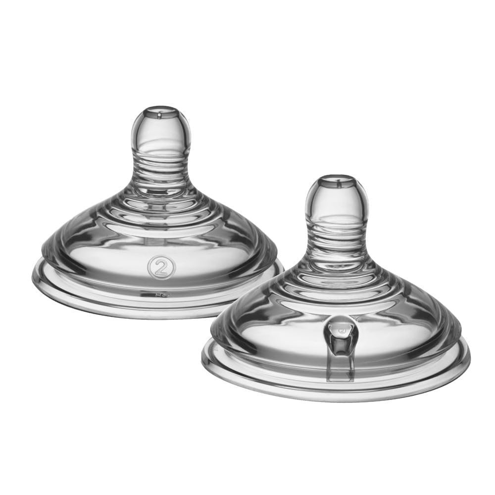 Tommee Tippee Natural Start Baby Bottle Teats, Fast Flow for 6m+, Pack of 2 Breast-Like Teats for a Natural Latch, with Anti-Colic Valve and BPA Free Soft Silicone